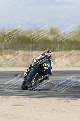 media/Jan-15-2026-Racers Edge (Thu) [[dfebeb70ab]]/2-A Group/Session 5 Turn 2/